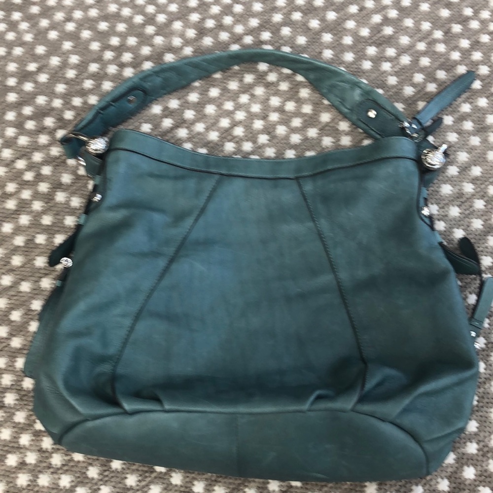 B makosky genuine leather bucket shoulder bag NWOT